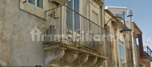 4 bedrooms Apartment in Palazzolo Acreide, Italy No. 49175 11