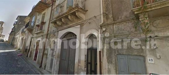 4 bedrooms Apartment in Palazzolo Acreide, Italy No. 49175 18