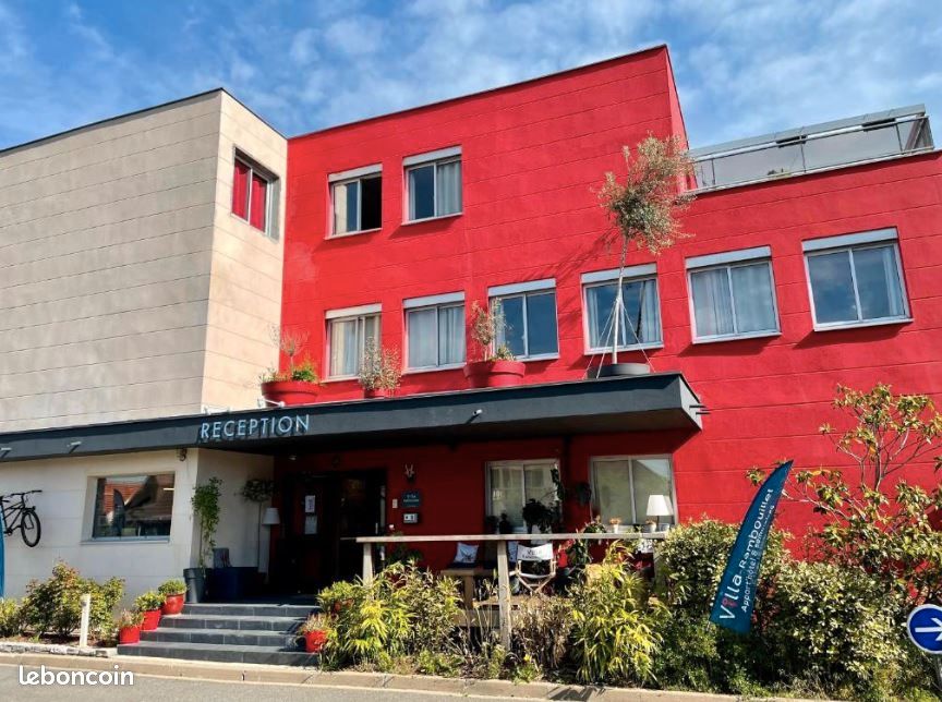 Studio in Rambouillet, France No. 325585