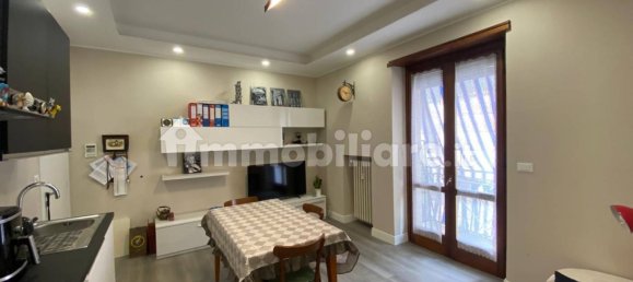 4 bedrooms Apartment in Turin, Italy No. 198140 12