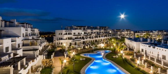 Ático de 2 dormitorios en Estepona, Spain No. 140083 30