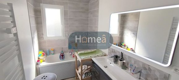 4 bedrooms House in Seine-Maritime, France No. 359918 11