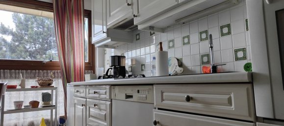 2 bedrooms Apartment in Yvelines, France No. 174718 2