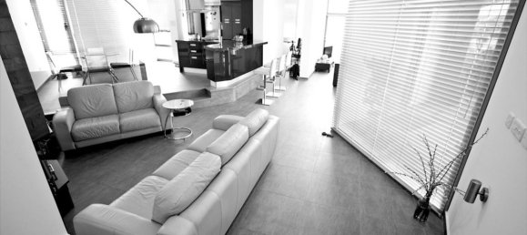 Studio in Larnaca, Cyprus No. 12619 6