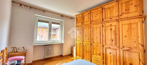 2 bedrooms Apartment in Aosta, Italy No. 319710 9