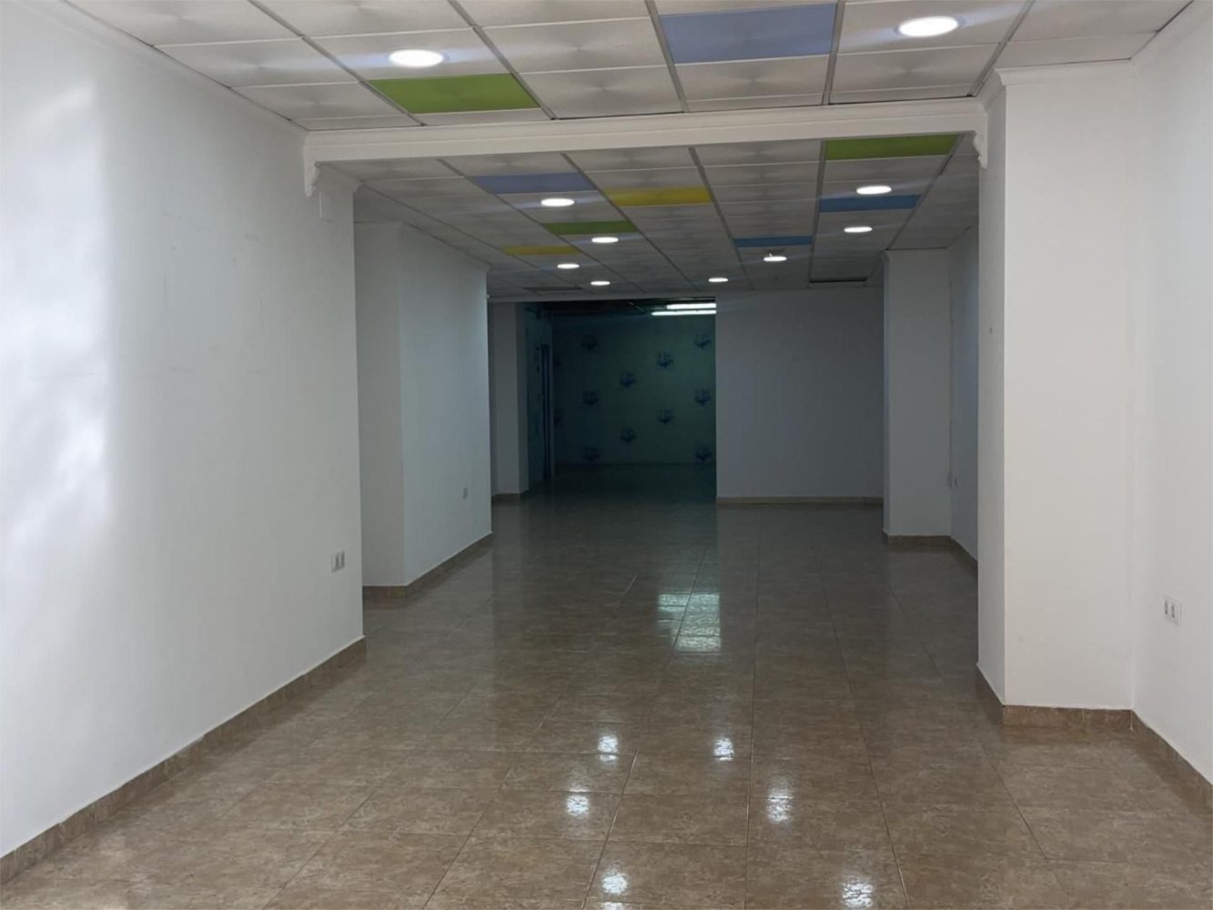  عقار تجاري في Castellon de la Plana, Spain 103متر مربع رقم 216412