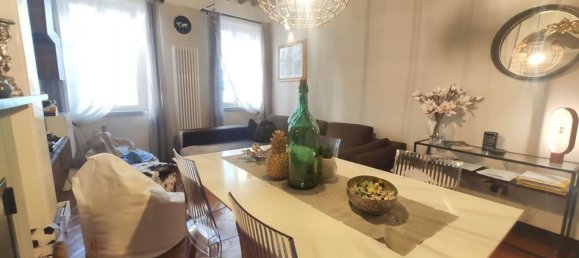 8 rooms House in Foiano della Chiana, Italy No. 225607 23