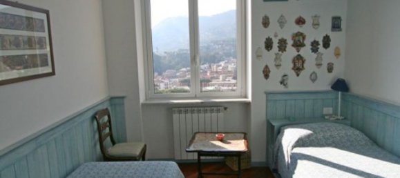 6-salle Penthouse à Santa Margherita Ligure, Italy No. 118093 10