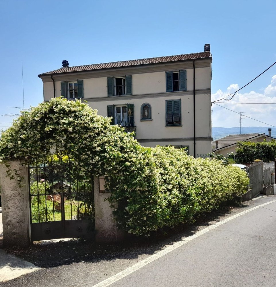 Villa de 4 divisões em Cigognola, Italy N.º 255047