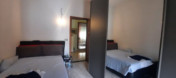 Apartamento de 3 dormitorios en Prato, Italy No. 335807 13