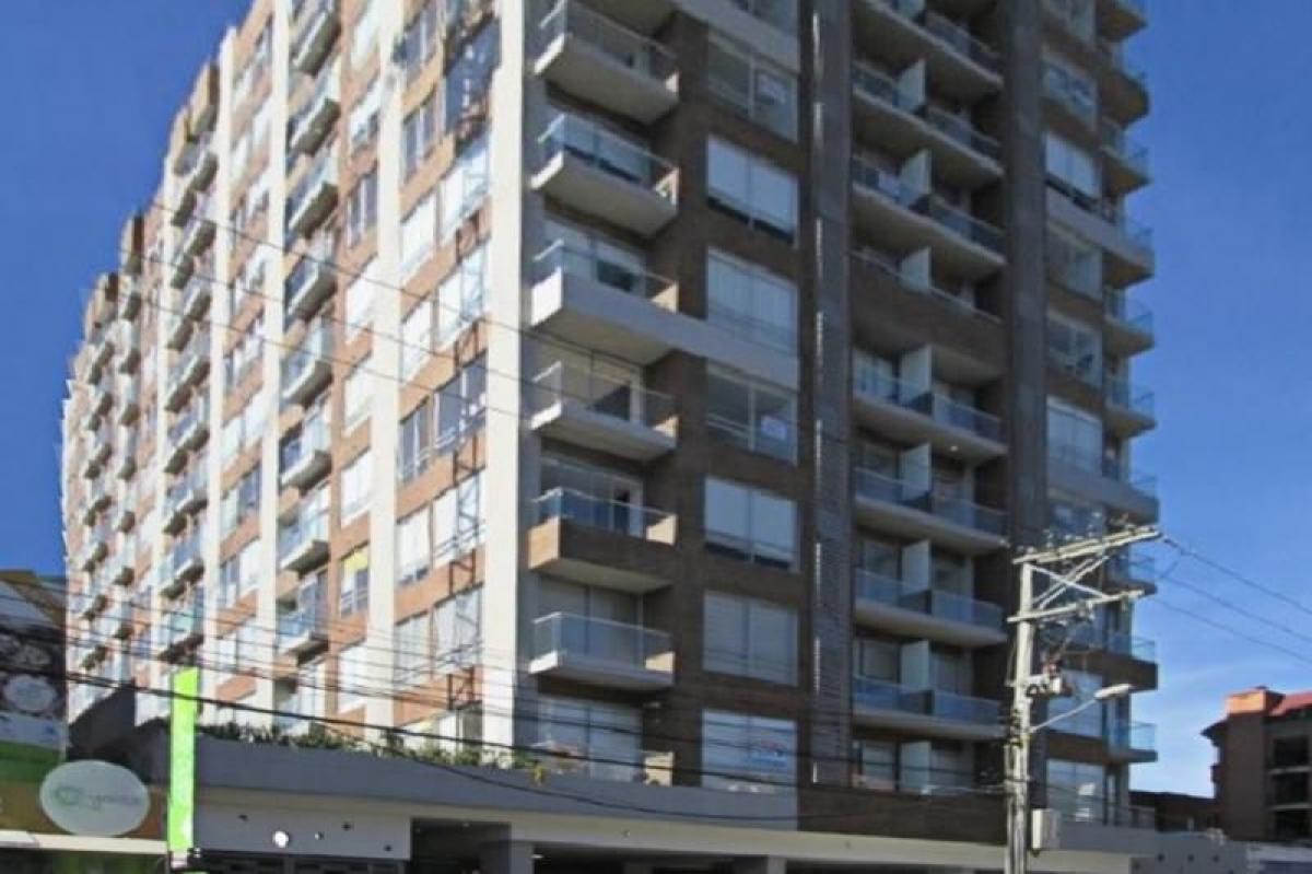 Casa de 3 dormitorios en Bogotá, Colombia No. 11744