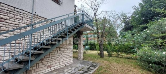 6 bedrooms Villa in Cologno Monzese, Italy No. 314082 21