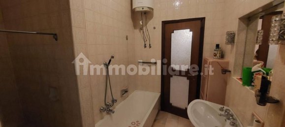 6 bedrooms Villa in Cologno Monzese, Italy No. 314082 24