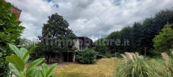 6 bedrooms Villa in Cologno Monzese, Italy No. 314082 5