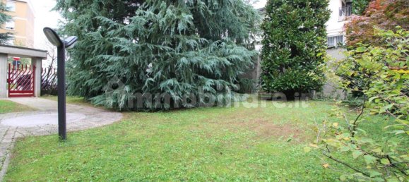 2 غرف نوم شقة في Bovisio Masciago, Italy رقم 134363 42