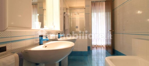 2 غرف نوم شقة في Bovisio Masciago, Italy رقم 134363 25