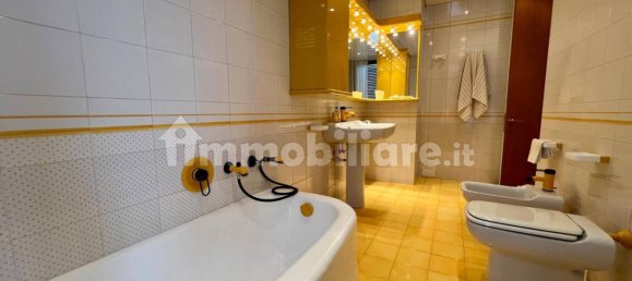 2 غرف نوم شقة في Bovisio Masciago, Italy رقم 134363 33