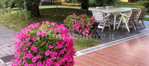 2 غرف نوم شقة في Bovisio Masciago, Italy رقم 134363 38