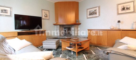 2 غرف نوم شقة في Bovisio Masciago, Italy رقم 134363 14