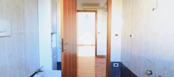 2 Schlafzimmer Wohnung in Venice, Italy, Nr. 353941 15