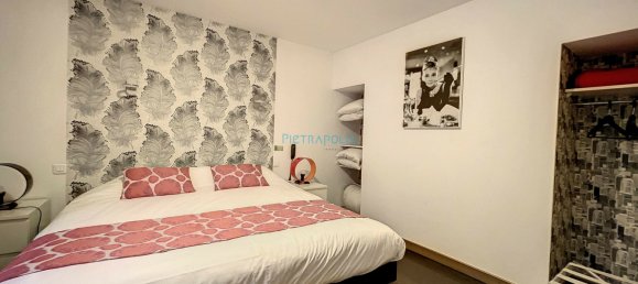 1500m² Commercial property in Bourbonne-les-Bains, France No. 83114 12