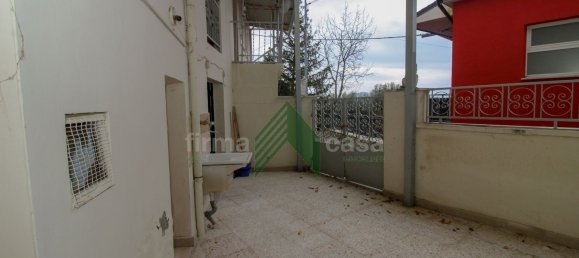 4 rooms Villa in Teramo, Italy No. 175232 18