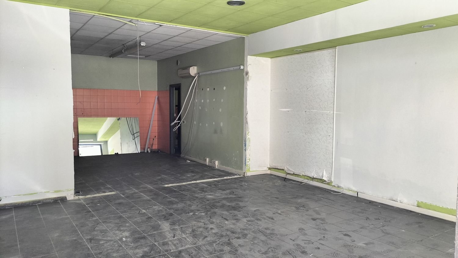 Escritório em Carrara, Italy 59 m² N.º 256315