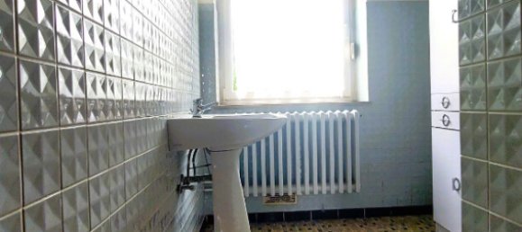 6 bedrooms House in Pontpierre, France No. 97287 9