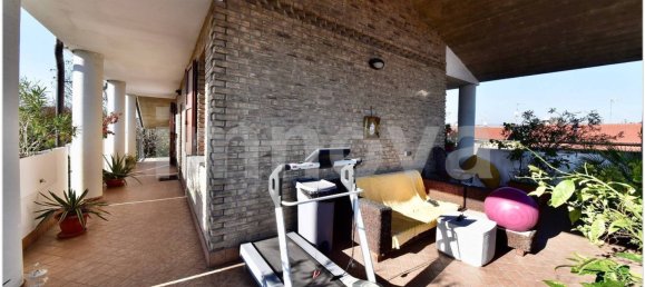 1 غرف نوم منزل ذو طابقين في Seveso, Italy رقم 132434 16