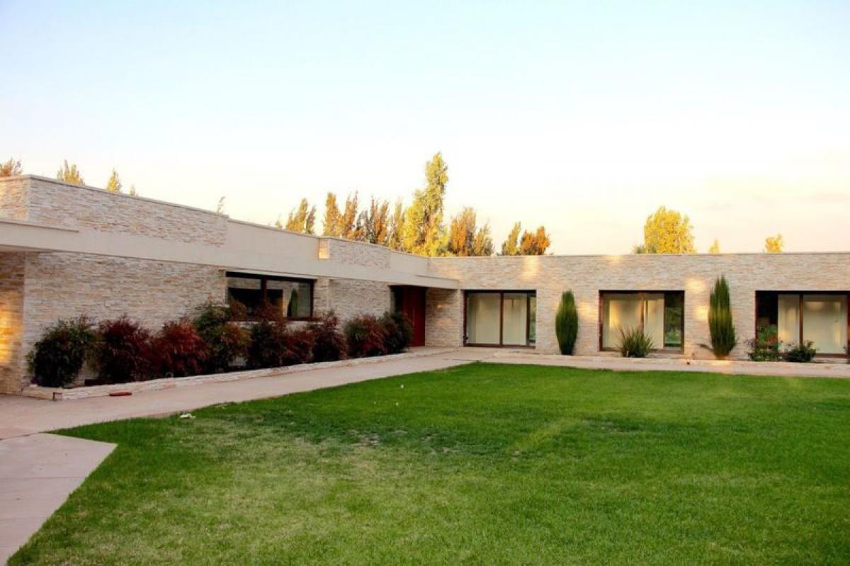 4 bedrooms House in Chacabuco, Chile No. 3822