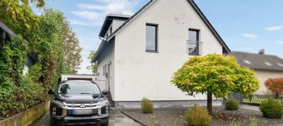 4 rooms House in Rhein-Erft, Germany No. 174643 3