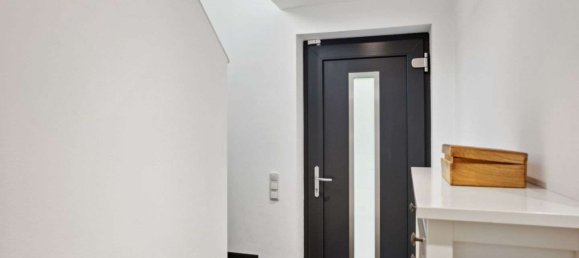 4 rooms House in Rhein-Erft, Germany No. 174643 4