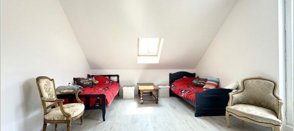 Casa de 4 dormitorios en Courville-sur-Eure, France No. 64353 9