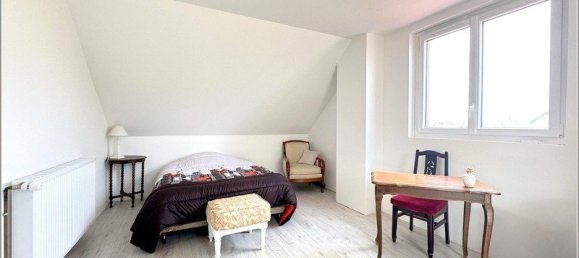 Casa de 4 dormitorios en Courville-sur-Eure, France No. 64353 10