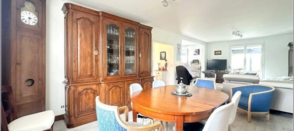 Casa de 4 dormitorios en Courville-sur-Eure, France No. 64353 3