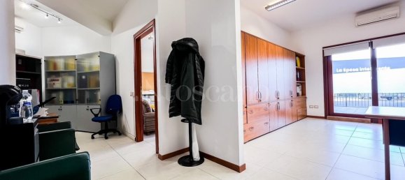 2-salle Bureau à Olbia, Italy No. 116720 8