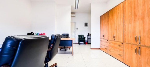 2-salle Bureau à Olbia, Italy No. 116720 6