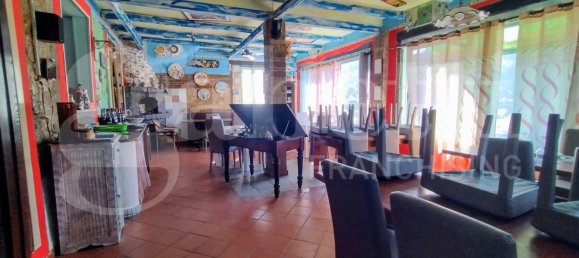 Propiedad comercial en Bacoli, Italy 220 m² No. 91479 4