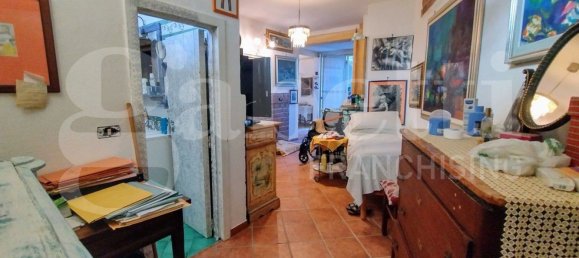 Propiedad comercial en Bacoli, Italy 220 m² No. 91479 19