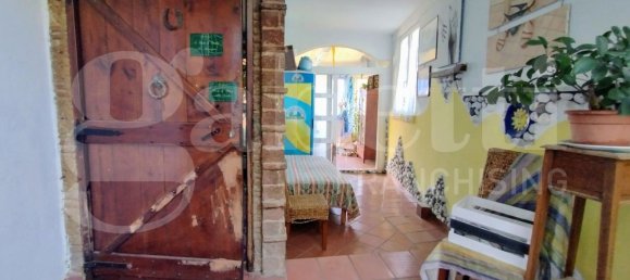 Propiedad comercial en Bacoli, Italy 220 m² No. 91479 22