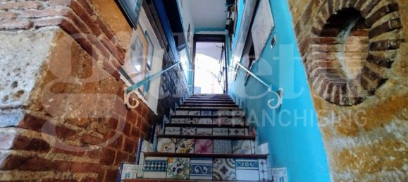 Propiedad comercial en Bacoli, Italy 220 m² No. 91479 8