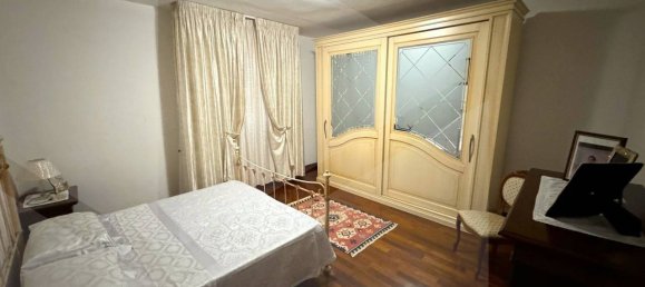 2 bedrooms Apartment in Pisa, Italy No. 27013 16