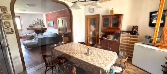 2 bedrooms Apartment in Pisa, Italy No. 27013 7