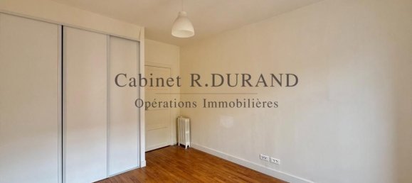 1 bedroom Apartment in Asnieres-sur-Seine, France No. 296571 5