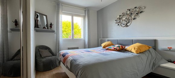 3 bedrooms House in Joue-les-Tours, France No. 160201 20