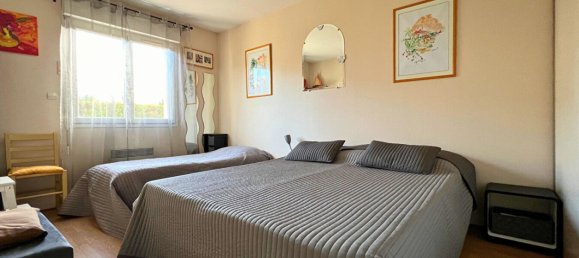 3 bedrooms House in Joue-les-Tours, France No. 160201 17