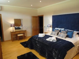 8 bedrooms Villa in Almancil, Portugal No. 112955