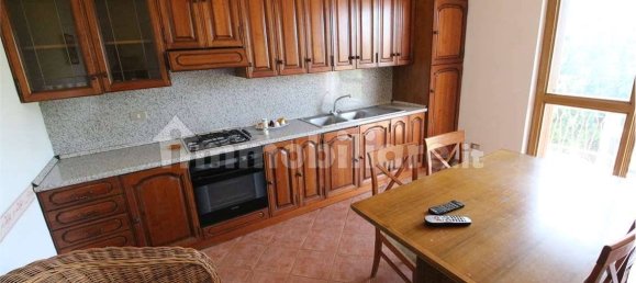 3 غرف نوم شقة في Madone, Italy رقم 153574 4