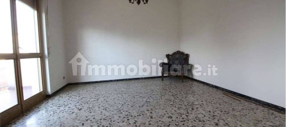 3 غرف نوم شقة في Madone, Italy رقم 153574 7