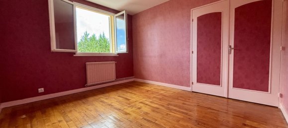 Casa T4 em Le Chambon-Feugerolles, France N.º 279319 4